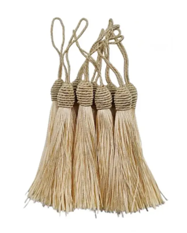 Pingente Tassel Franja de seda 9cm Creme
